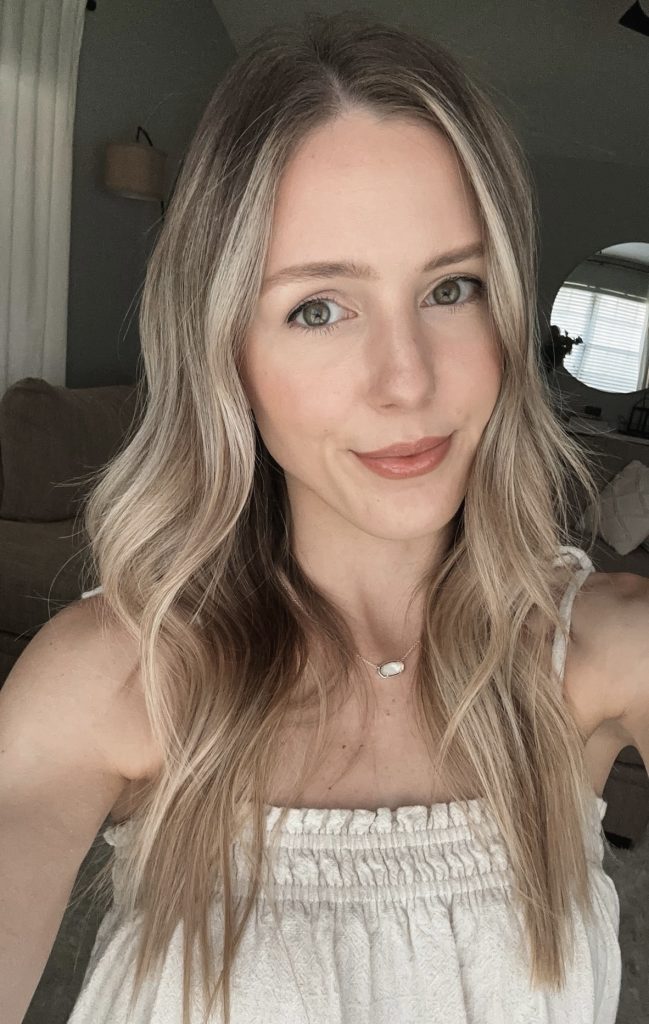 seflie to show makeup